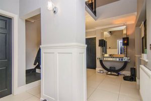 Photo 18- click for photo gallery